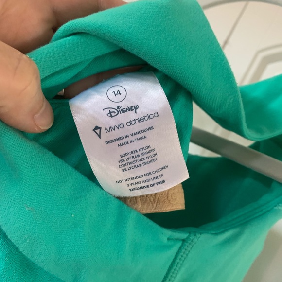 Size 14 girls Ivivva tank top with shelf bra - Picture 5 of 6